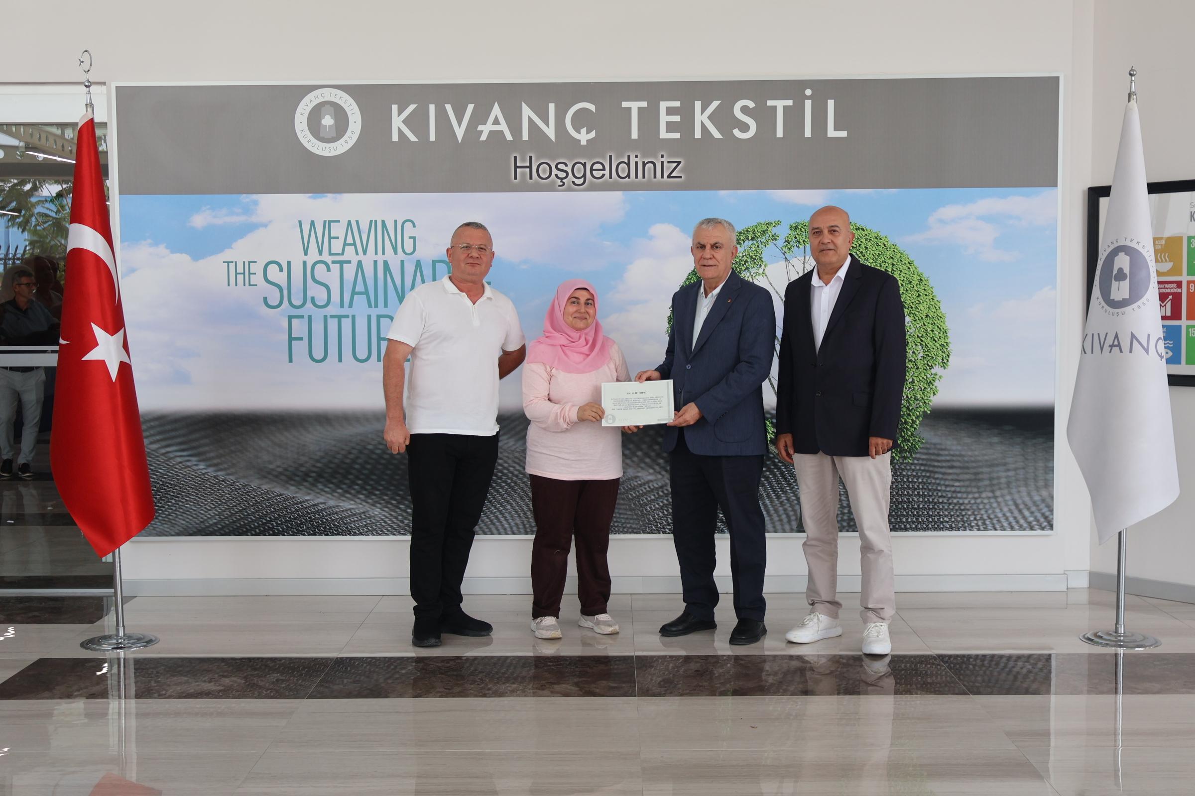 Kıvanç Tekstil’de Haziran Ayının Çalışanları Seçildi